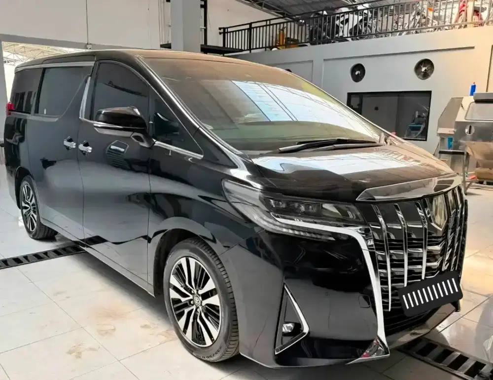 TYT ALPHARD 2.5 TSS 2022