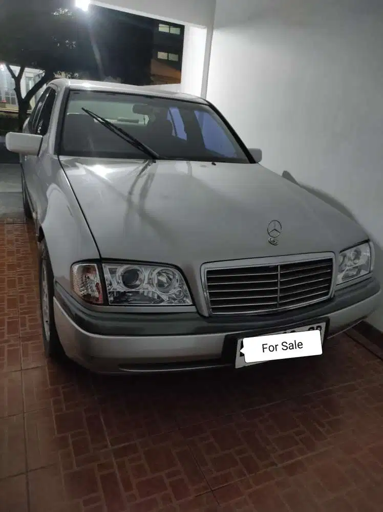 Mercedes-Benz W202 C230 1997 MT Mulus Lengkap