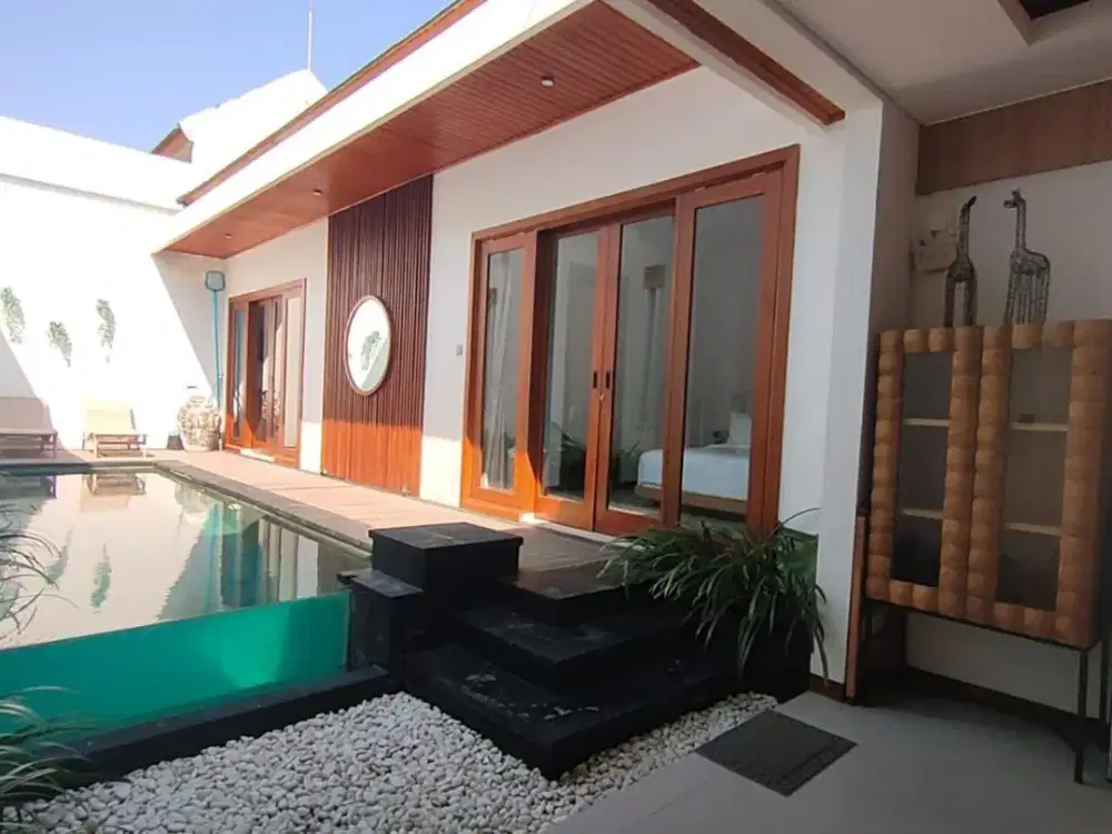Dijual 1 Unit Villa, lokasi Dharman Villa Estate, Kayutulang, Canggu
