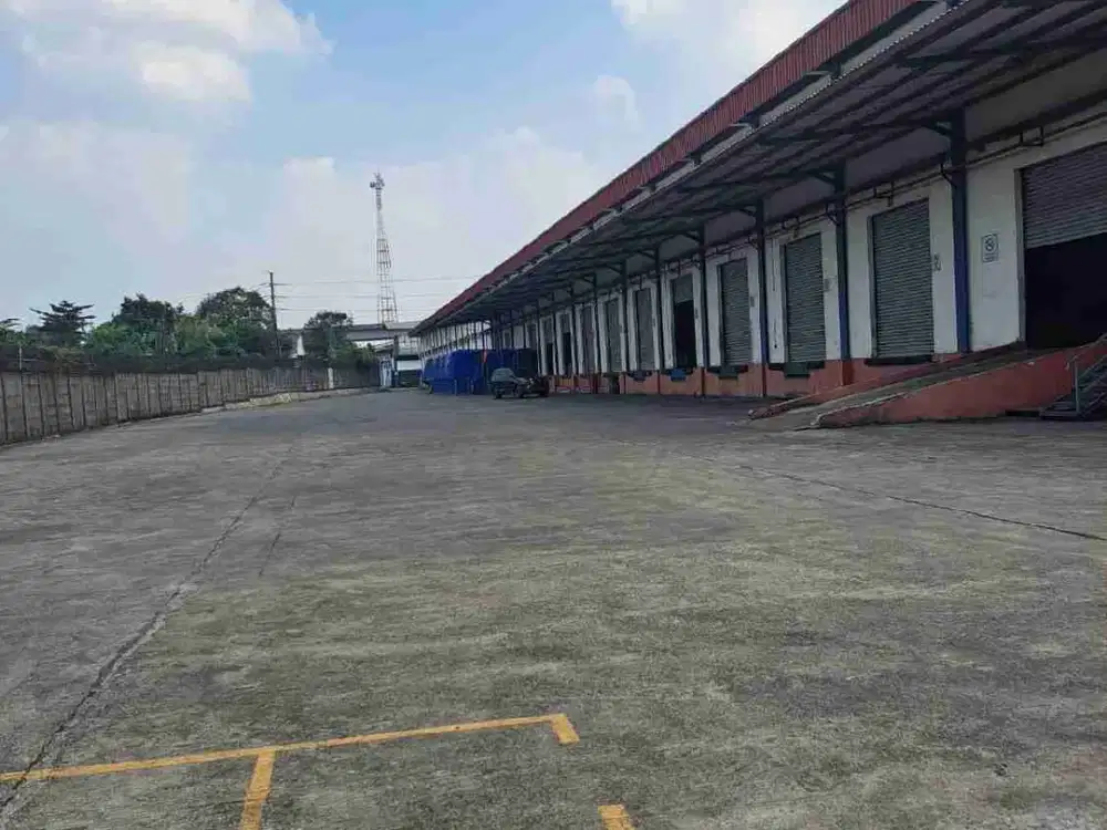 Disewakan Gudang di Jln Raya Setu-Cibuntu,Bekasi Lt 3 Hektar, Lb 7800m