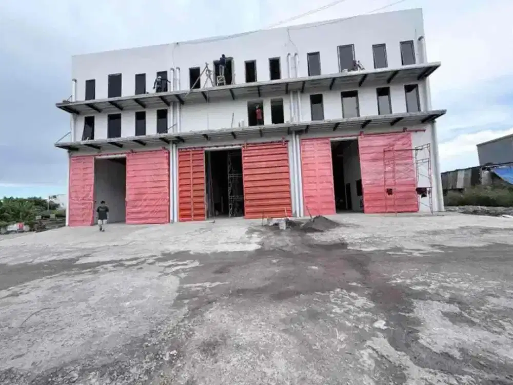 Baru gress‼Gudang+ kantor bangunan 3 lantai luas 200 m2 di kalijudan merr surabaya