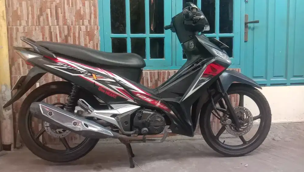 Supra x 125 FI tahun 2015