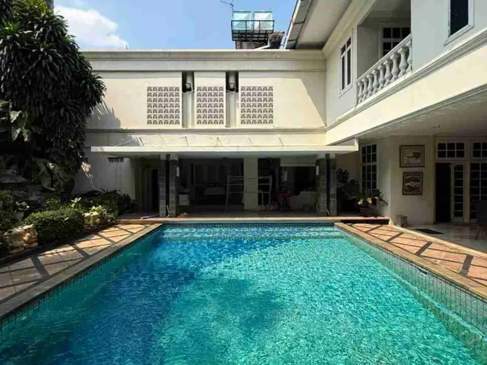 Cilandak Fatmawati Classic House Dalam Komplek Exclusive One Gate System