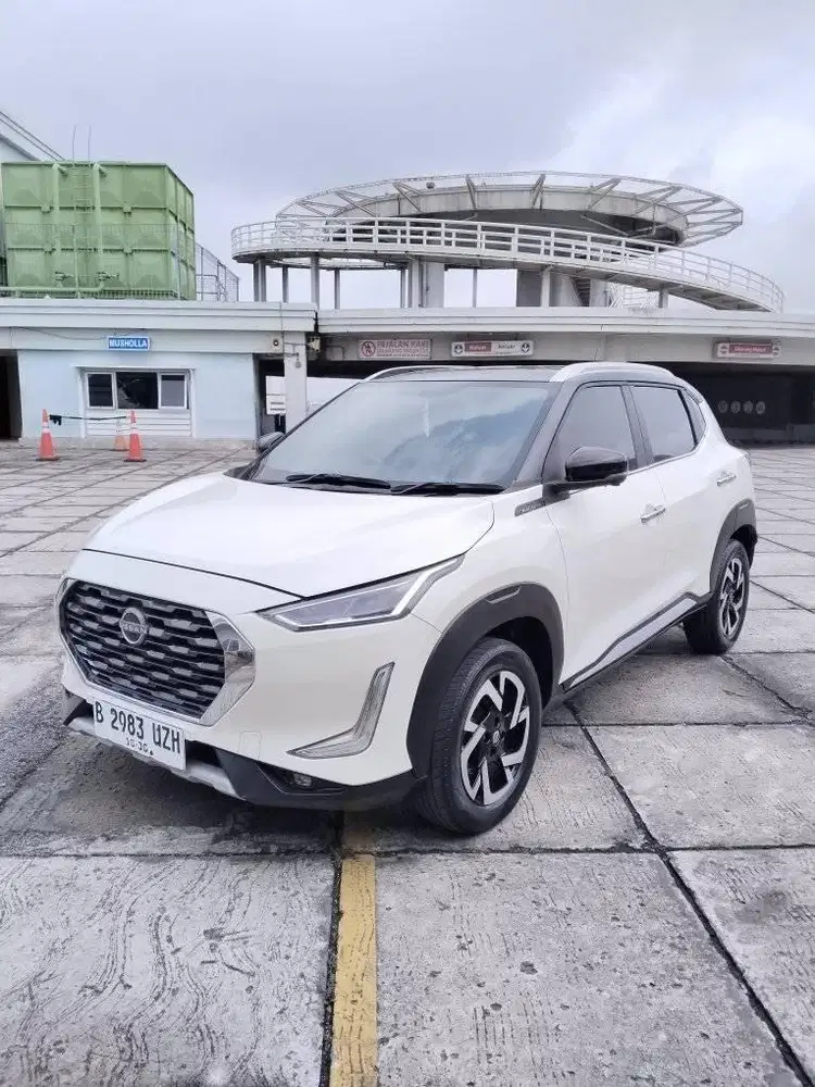 (Tdp 18jt) Nissan Magnite 1.0 Premium AT 2021 Putih Turbo, KM 60rb