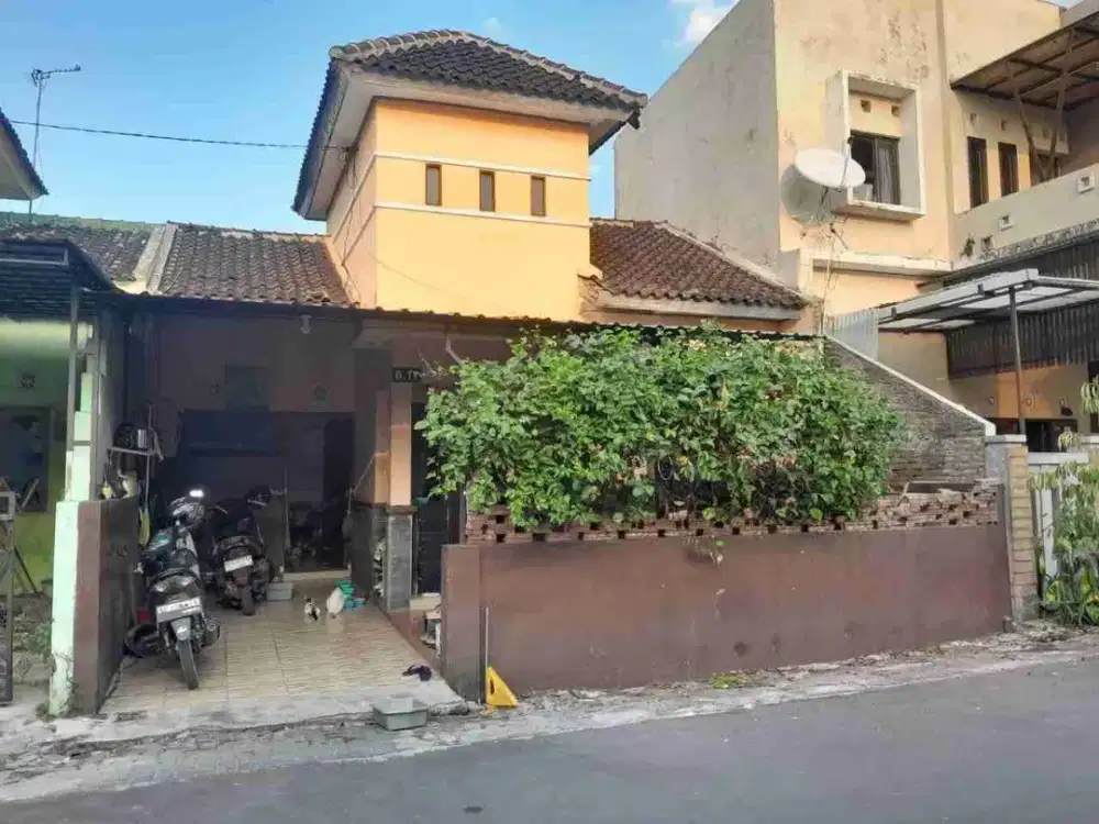 Rumah Second Terawat di Perum Gentan