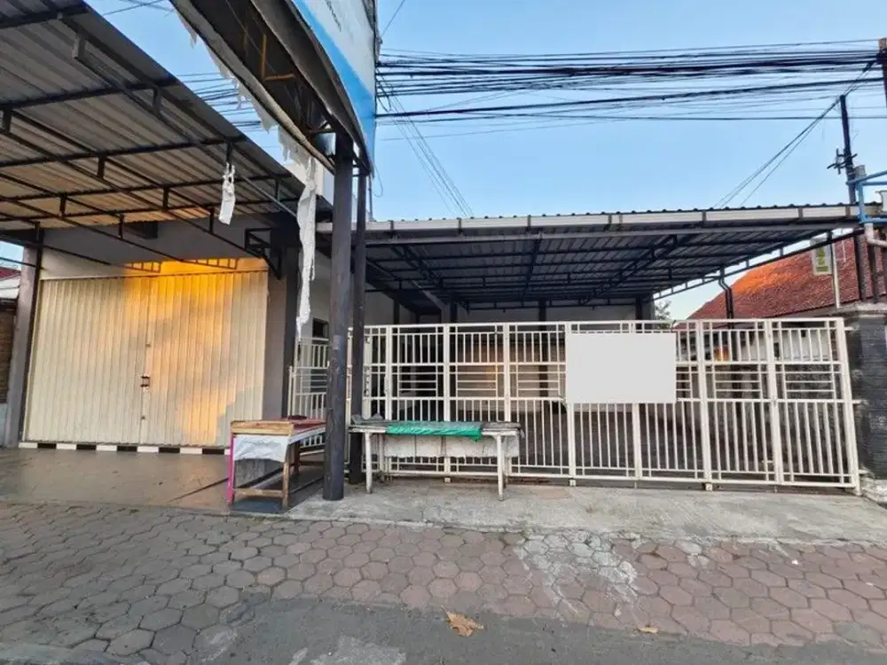 Rumah Tinggal Lokasi Strategis Cocok untuk Hunian & Usaha di Pusat Purworejo