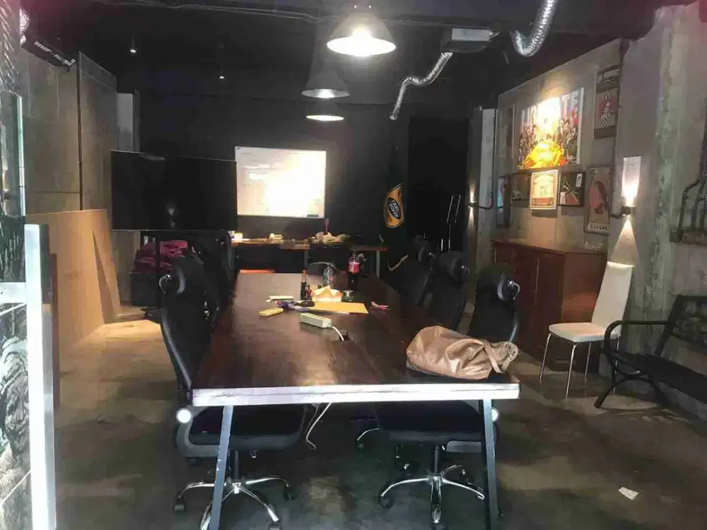 Dijual Ruko 4 Lantai di Plaza Bona Indah, Lebak Bulus