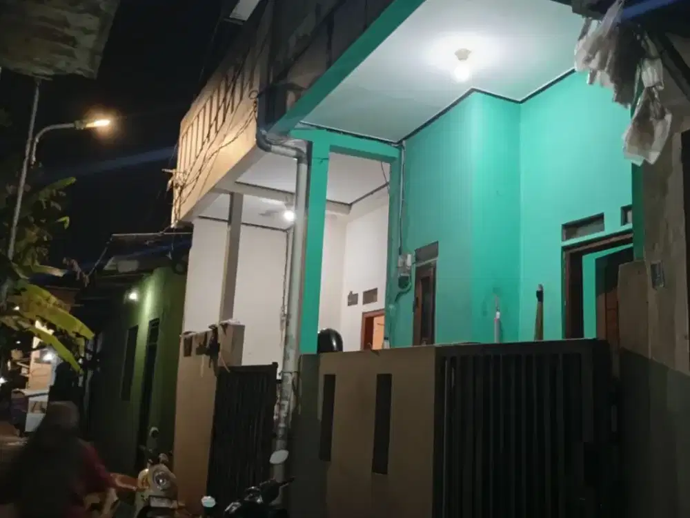 Di Jual Cepat Rumah Murah bisa Usaha 3 Kios dan 2 Rumah 2 Lantai di Rawa Buaya Cengkareng Jakarta Barat