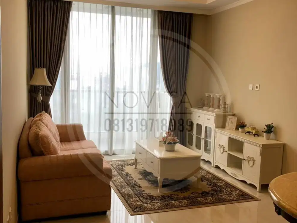 Disewakan Condominium Taman Anggrek Jakarta Barat - 2 BR + 1 Fully Furnished