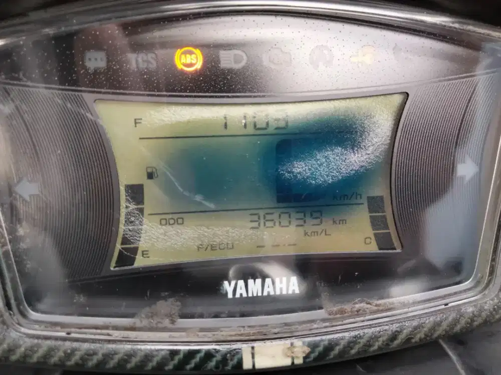 Di jual motor Yamaha NMAX  Tahun 2021