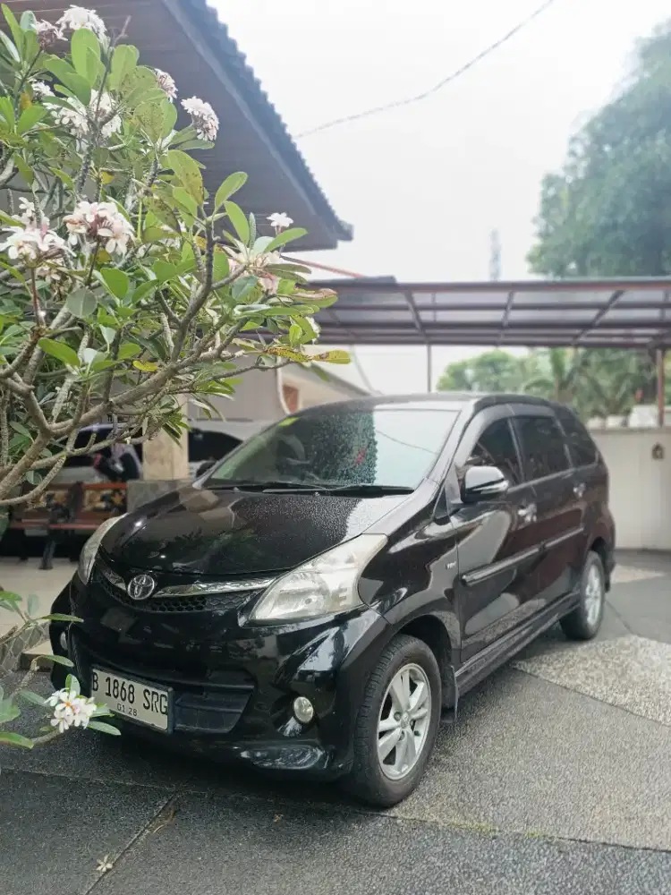 Avanza Veloz matic 2012