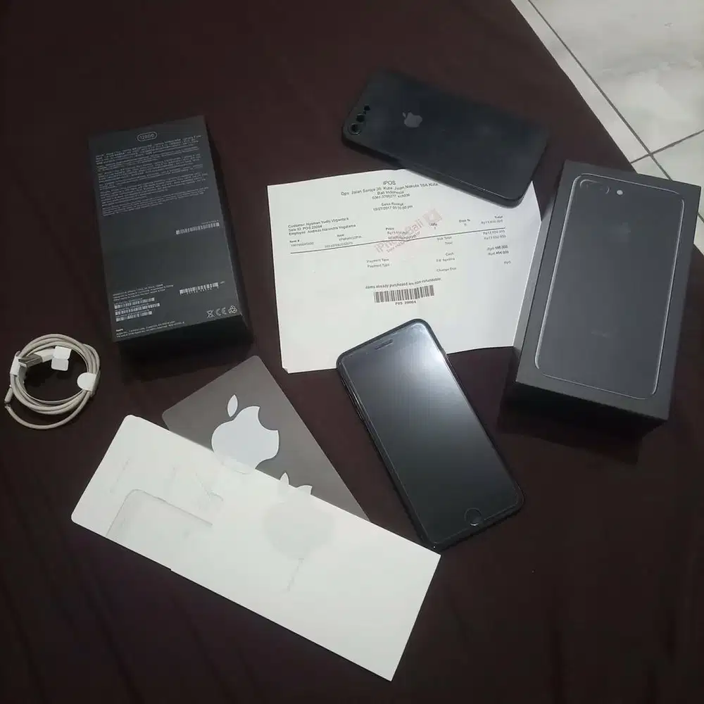 iphone 7 Plus 128gb jet black