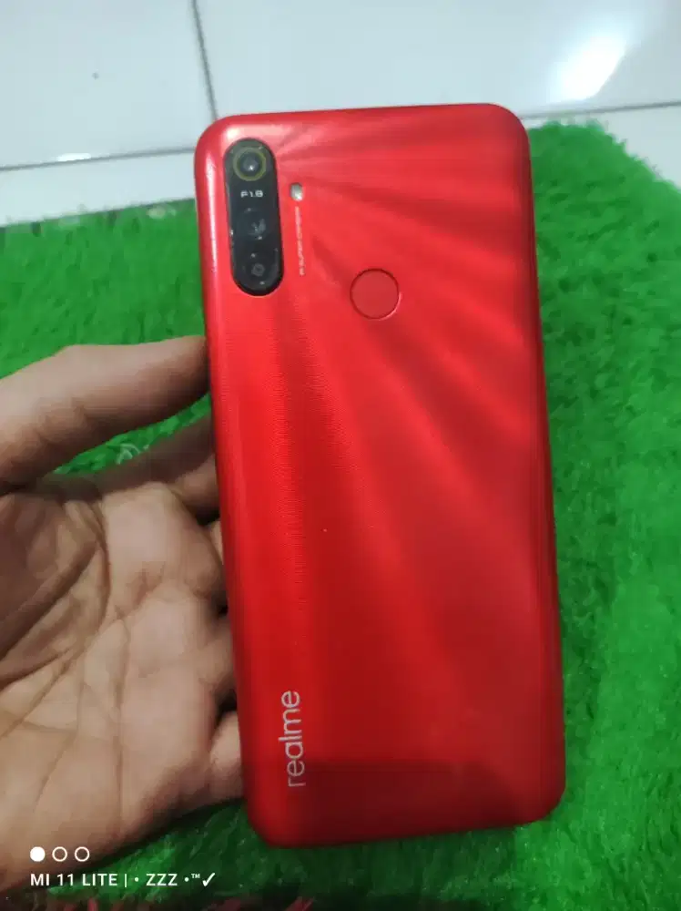 Realme C3 3/32gb