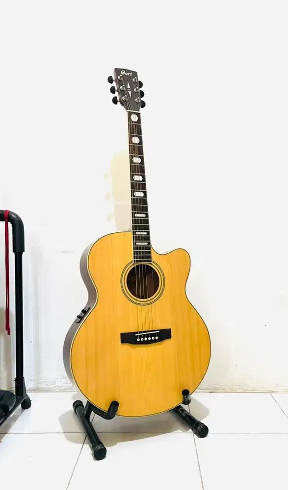 Gitar CORT CJ1F NS Top Solid Original