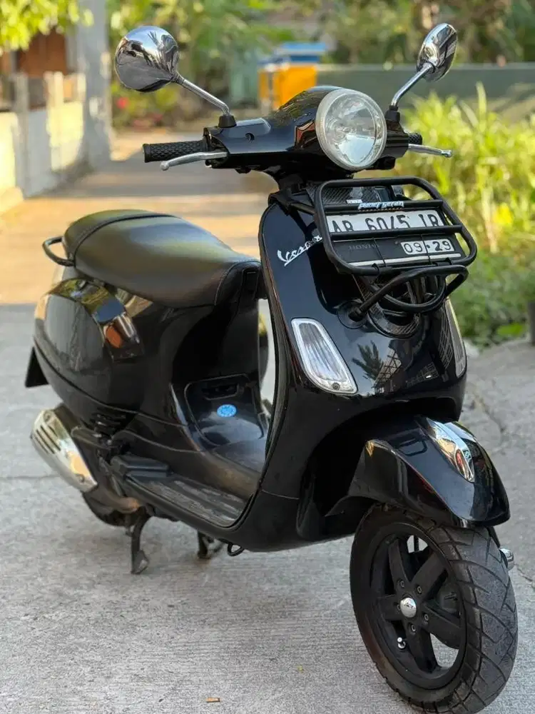 Vespa lx 150 2012 plat ab joss
