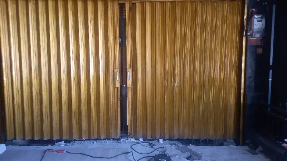 Tukang service rolling door folding gate panggilan