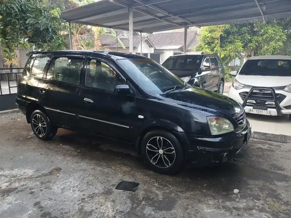 Kia carens SE 2005 jok 3 baris