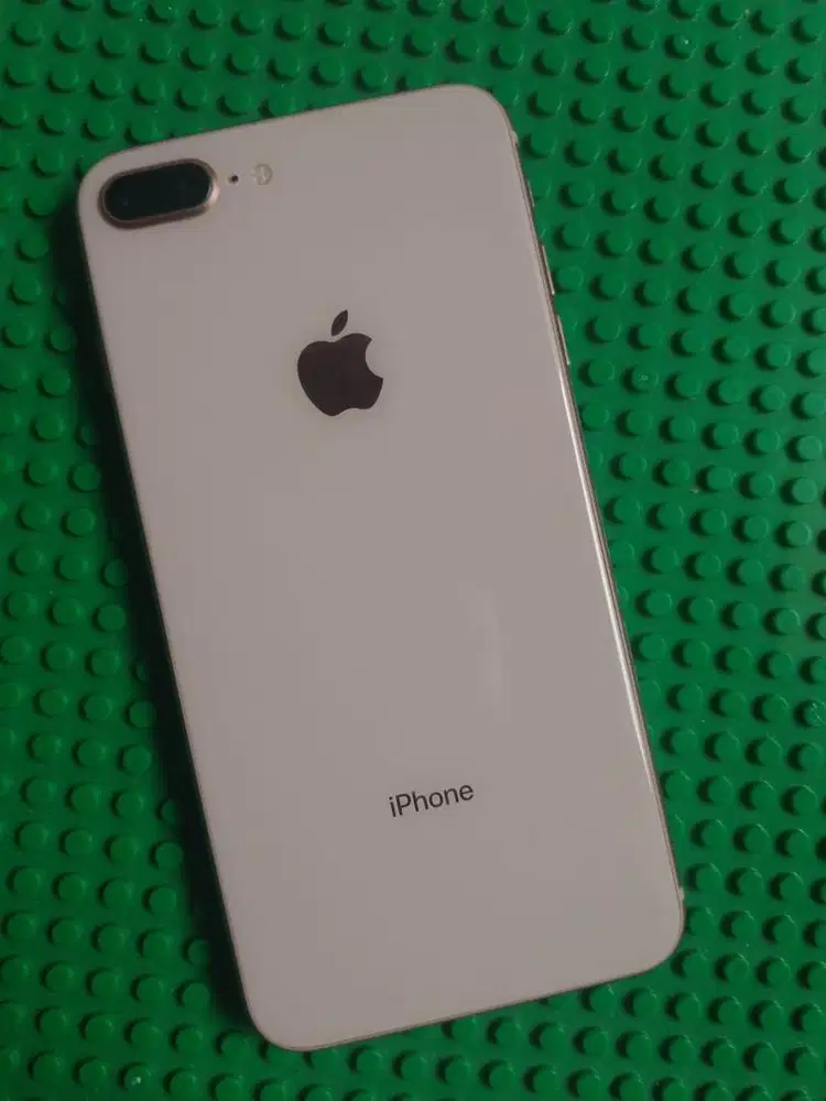 iPhone 8 plus 64gb normal wifi only tt masuk