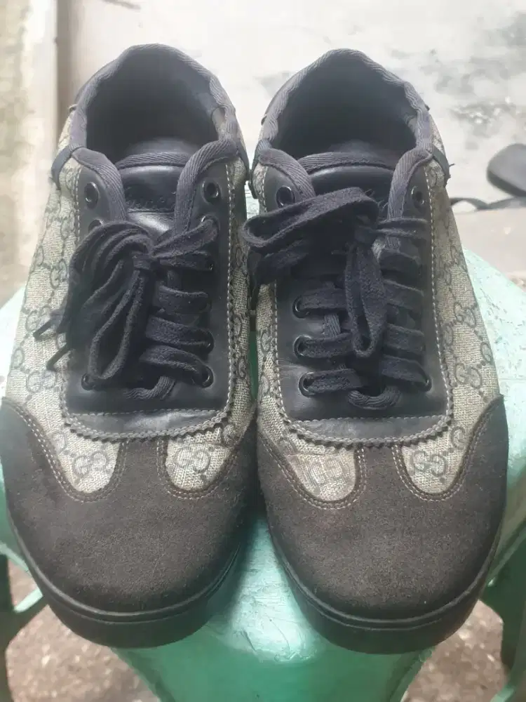 Jual preloved sneakers Gucci Barcelona
