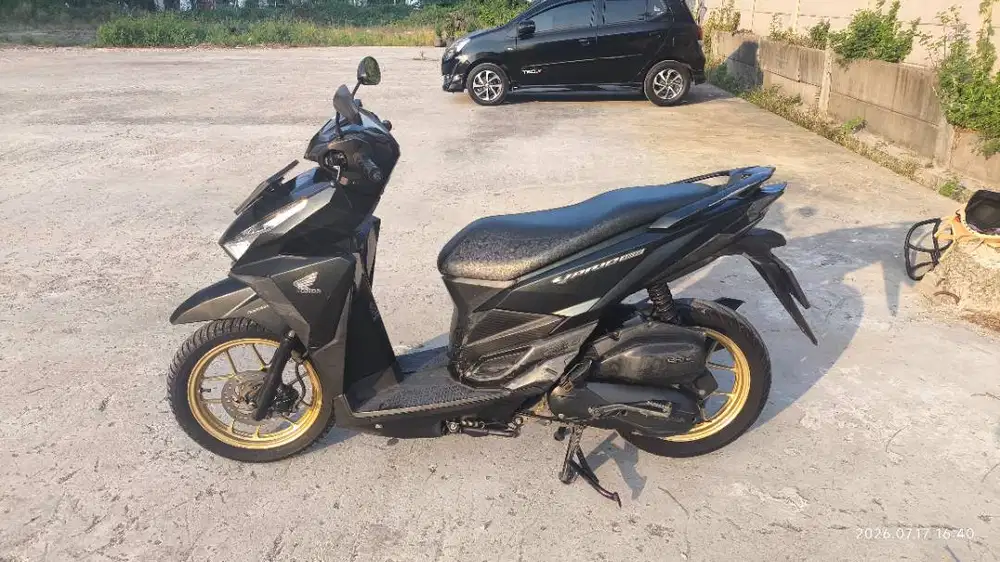 JUAL HONDA VARIO 150 OLD 2018 - Rp13,7jt Nego