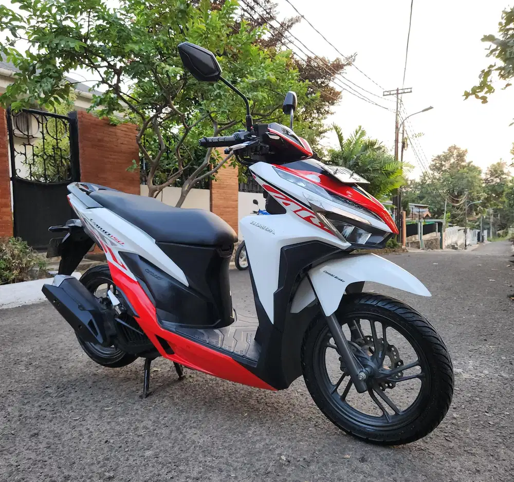 Seperti baru! HONDA NEW VARIO 150 FI KEYLESS 2021 Akhir Pajak On