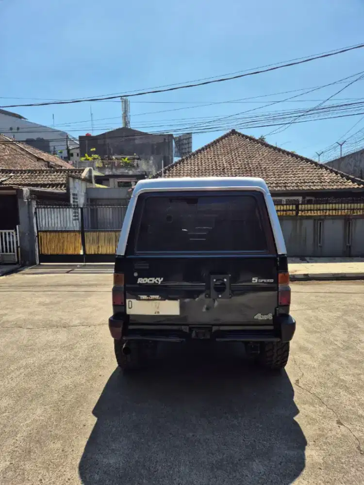 Daihatsu Rocky F75 2.8 Diesel th 1995