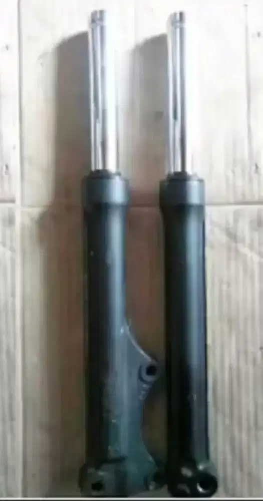 Shock depan mio lama ori copotan