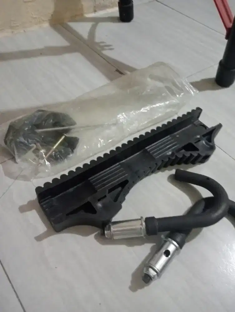 Jual tangga teleskop baru 4 bulan