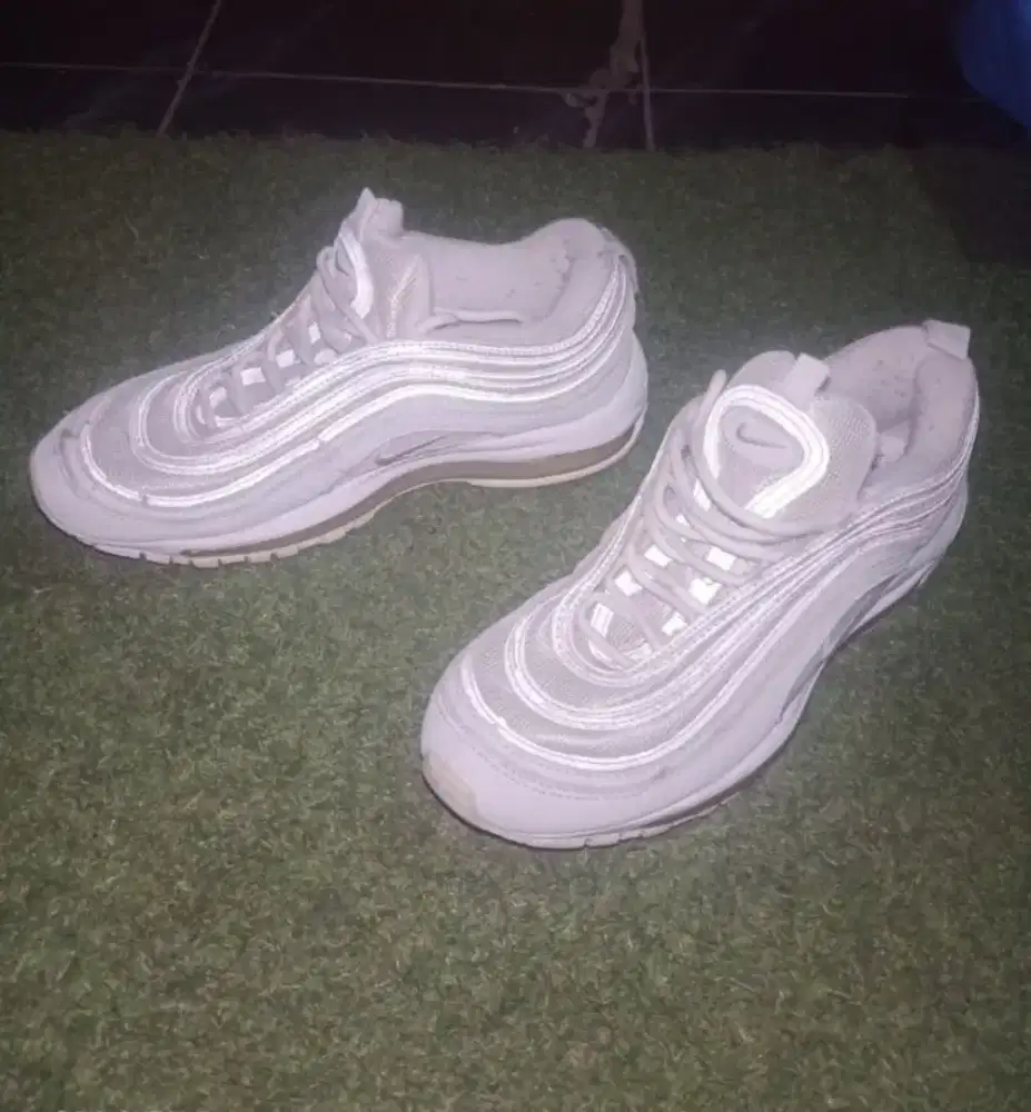 Jual sepatu gym merk Nike size 38