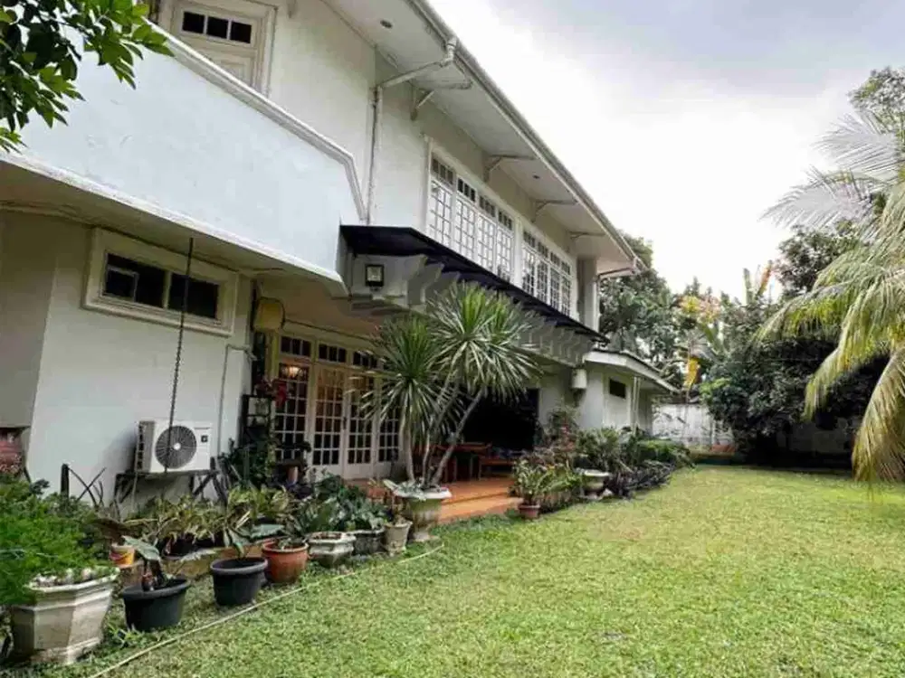 rumah mewah di area sriwijaya selong kebayoran baru jakarta selatan