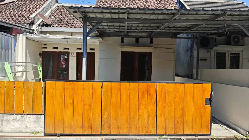Disewakan Rumah Full Furnished di Perumahan yang Aman dan Nyaman