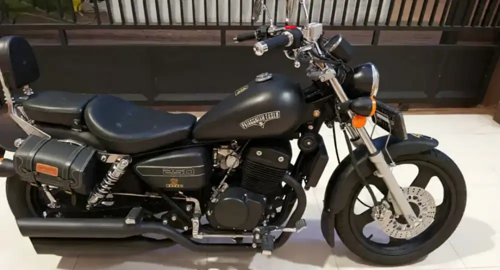 BENELLI PE 250 Tahun 2025