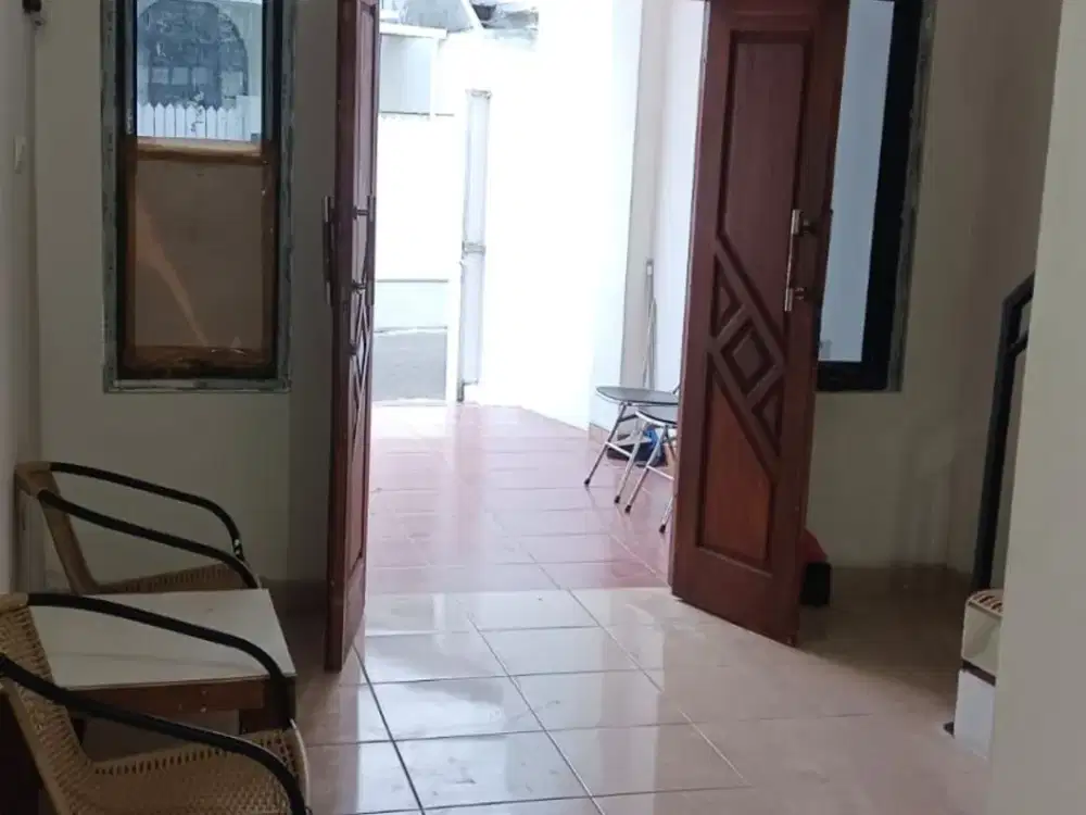 Rumah Siap Huni di Matraman Dalam Menteng Jakarta Pusat