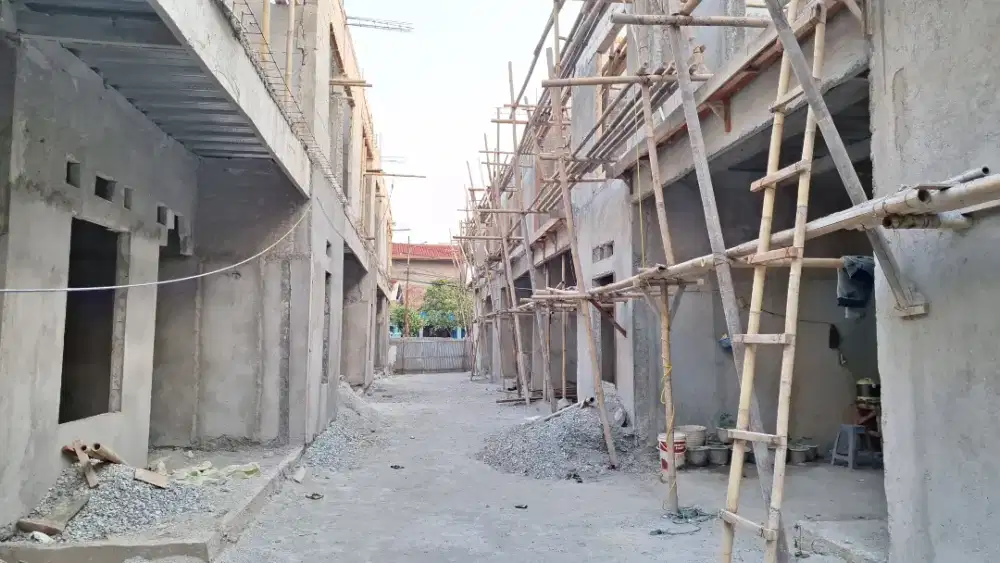 Dijual (Material) Rumah Cluster Bintara Jaya