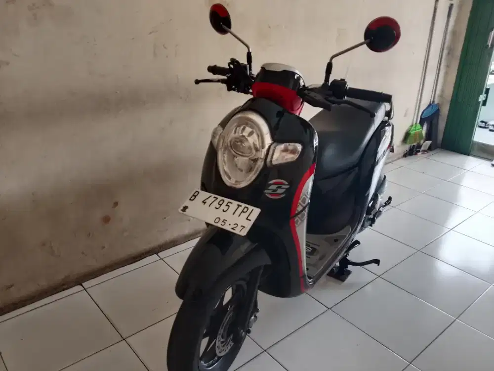Haonda scoopy donat thn 2017 pajak hidup plat B dki timur