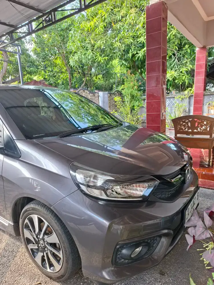 Honda Brio RS Abu Abu