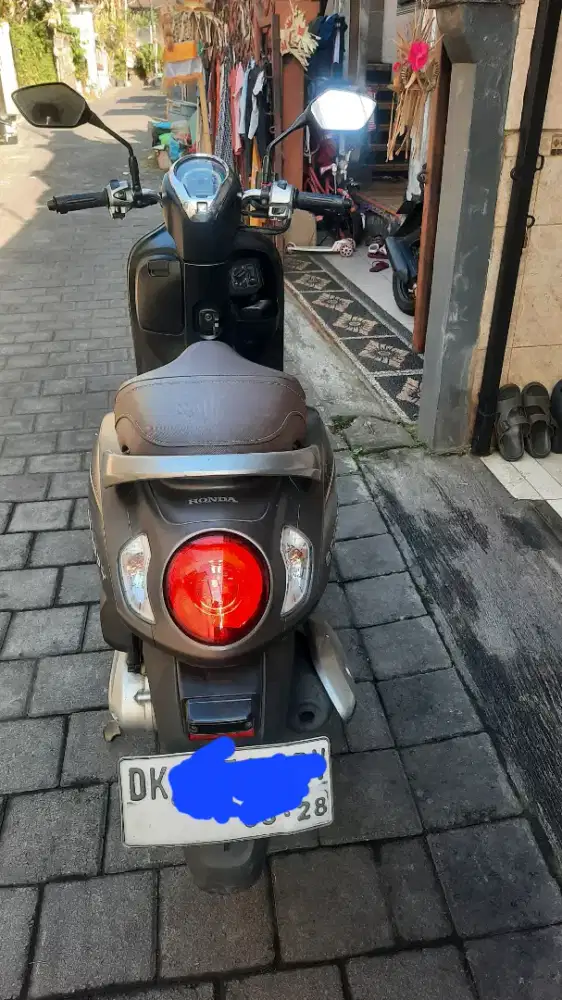 Di jual motor honda scoopy