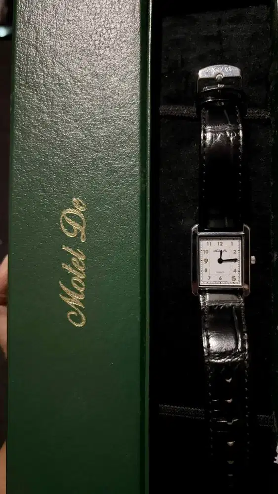 Jam Tangan Tank Motel De Commute