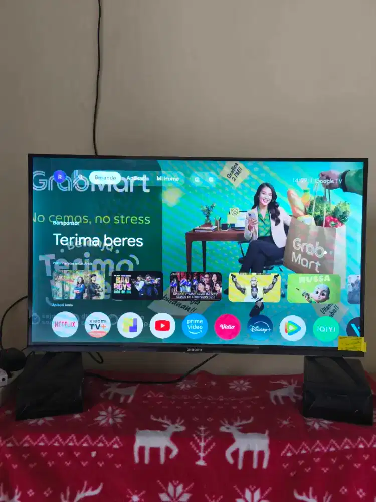 DIJUAL TV XIAOMI A32 + ANTENA + MEJA TV
