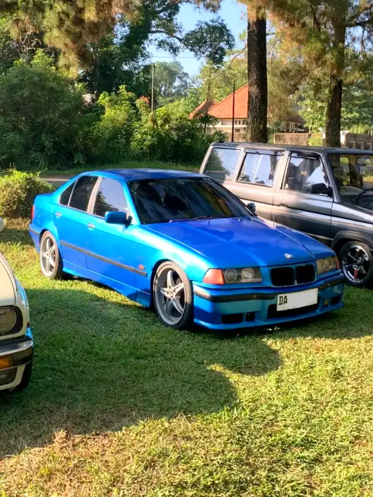 Dijual BMW E36 318i
