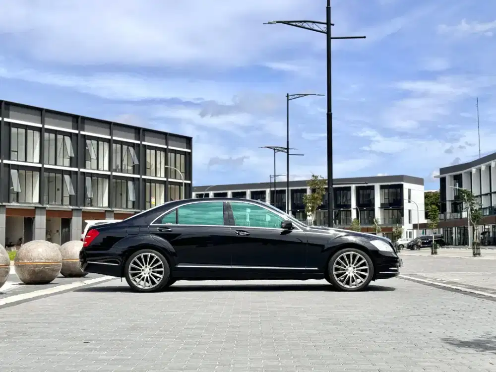 Mercedes S300L 2011