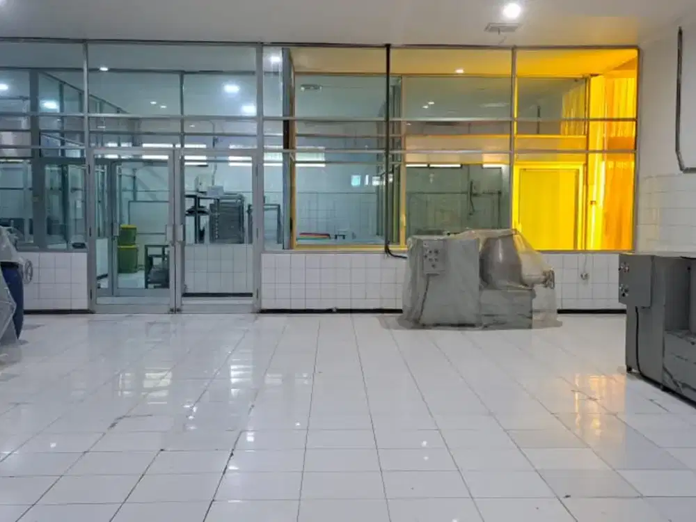 Pabrik masih Aktif di Raya Sidoarjo Ada Kantor mess karyawan masih bagus