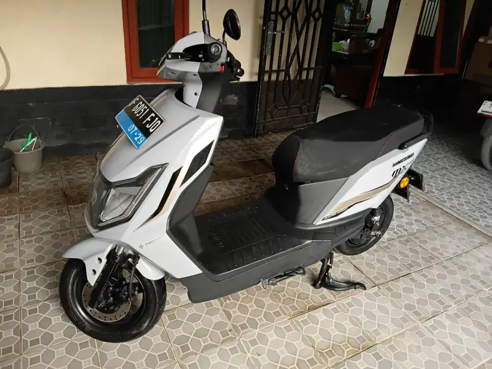 DIJUAL MOTOR LISTRIK UNITED MX1200