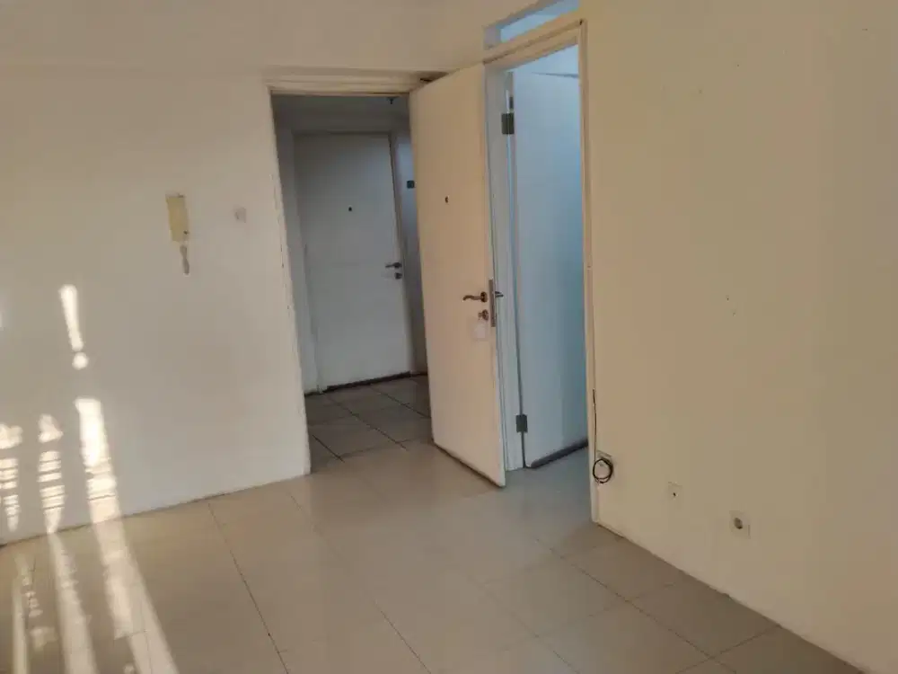 Tower Alamanda Apartemen Bassura City 2 Kamar Kosongan Free IPL