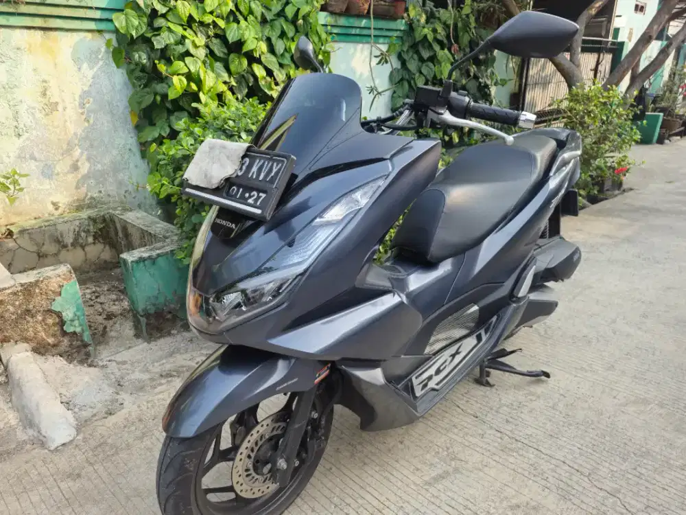 HONDA PCX 2021 CBS LOW KM GREY