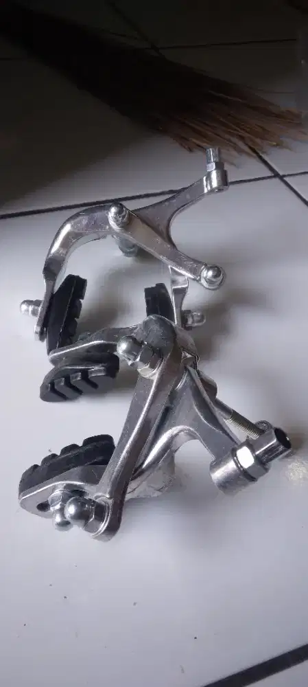U Break pendek. Roadbike Fixie fulbike