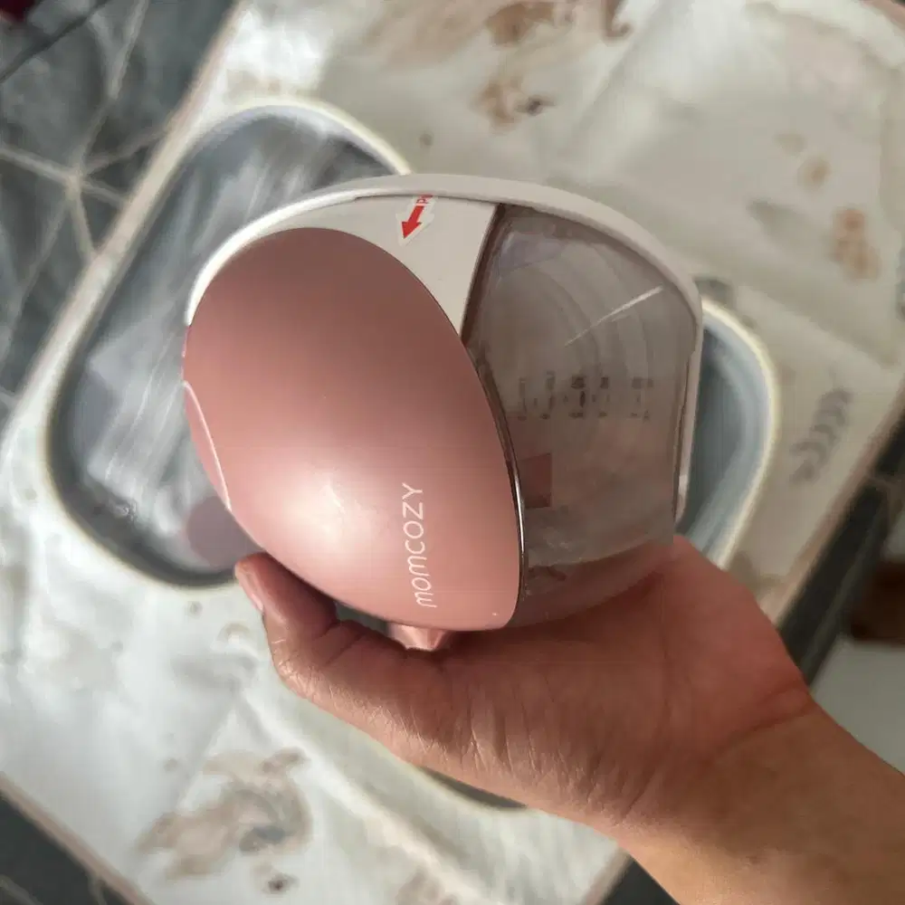 Momcozy M9 handsfree alat pumping asi spectra medela