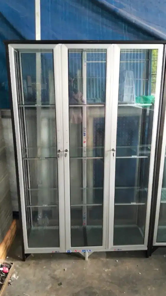 PROMO LEMARI HIAS 3 PINTU TERMURAH SALE