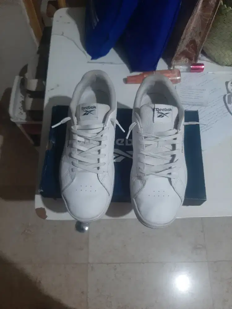 Sepatu bekas Reebok Court Clean
