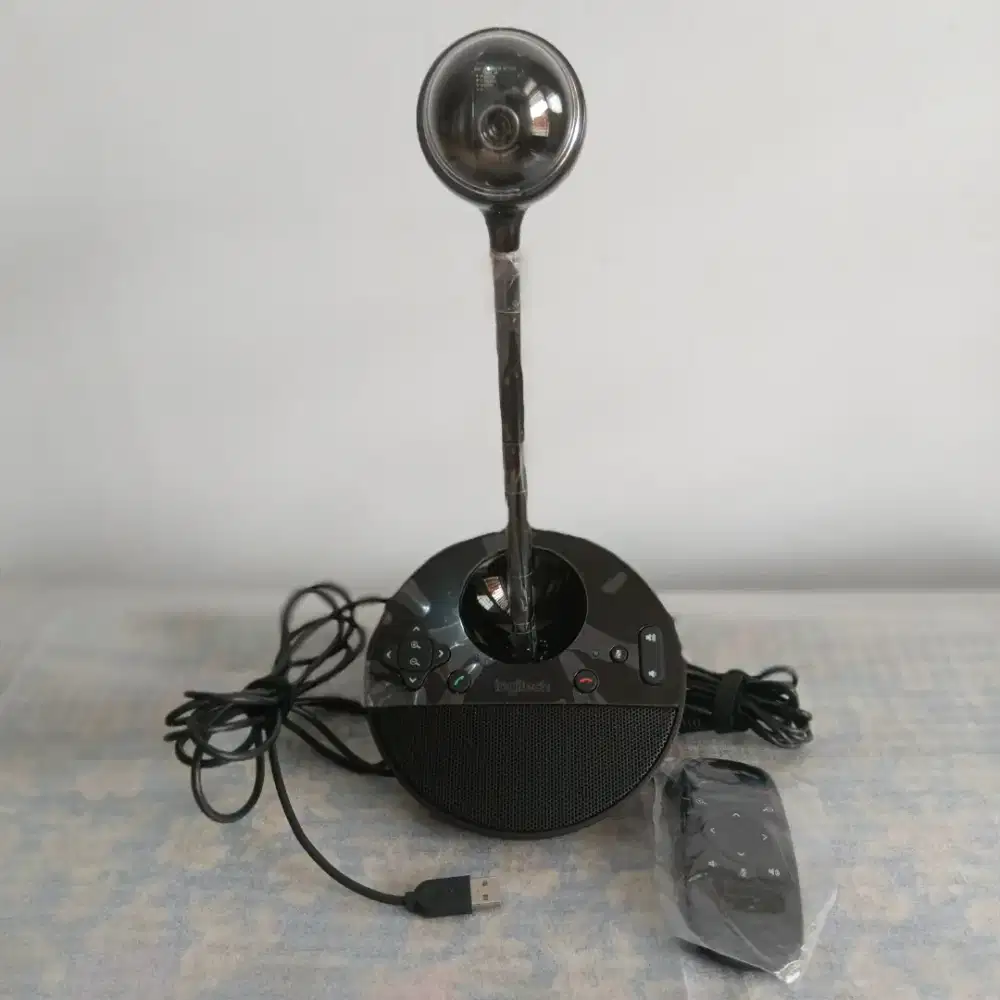 Logitech BCC950 Conference Call Webcam